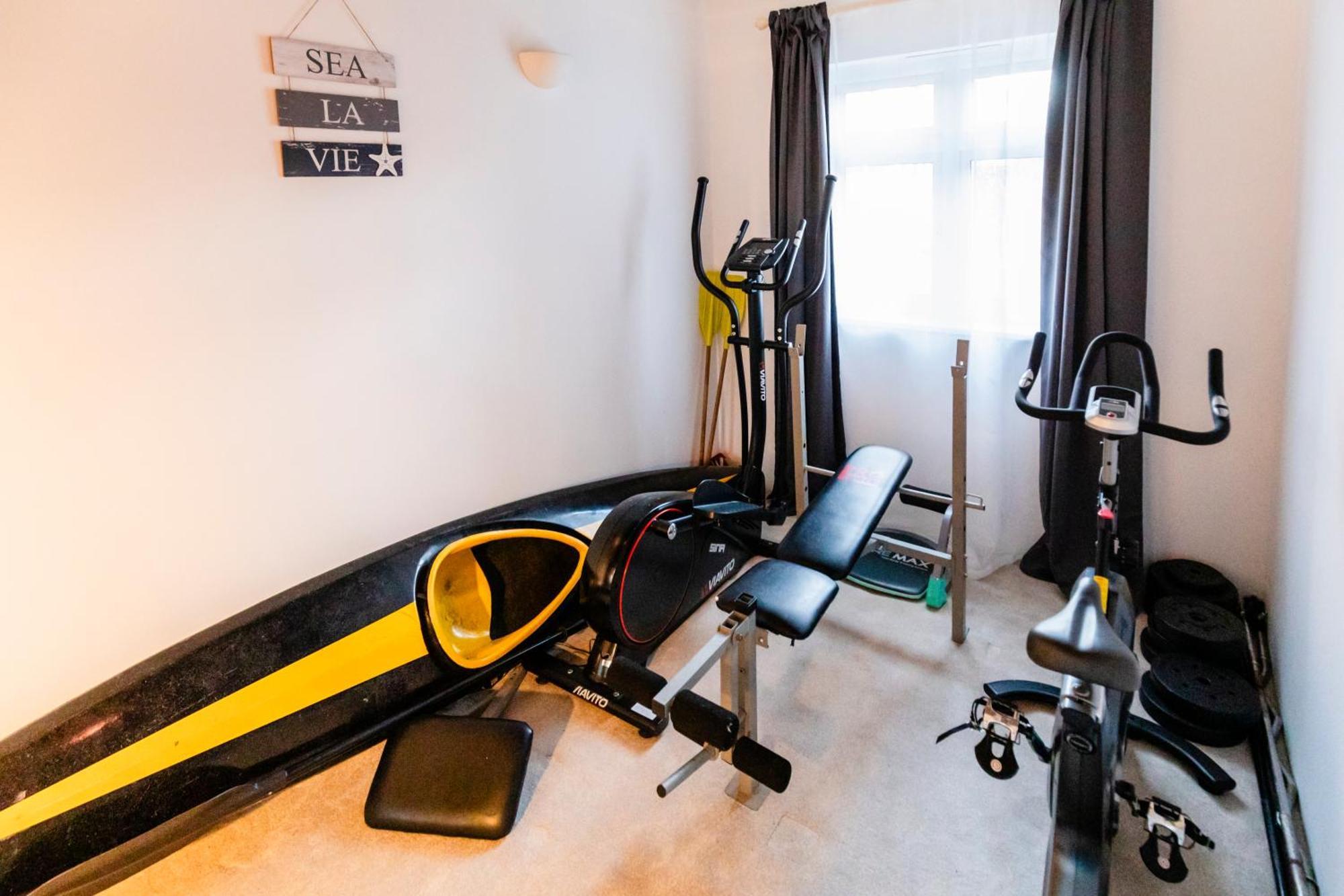 Chichester Retreat House With Free Parking エクステリア 写真