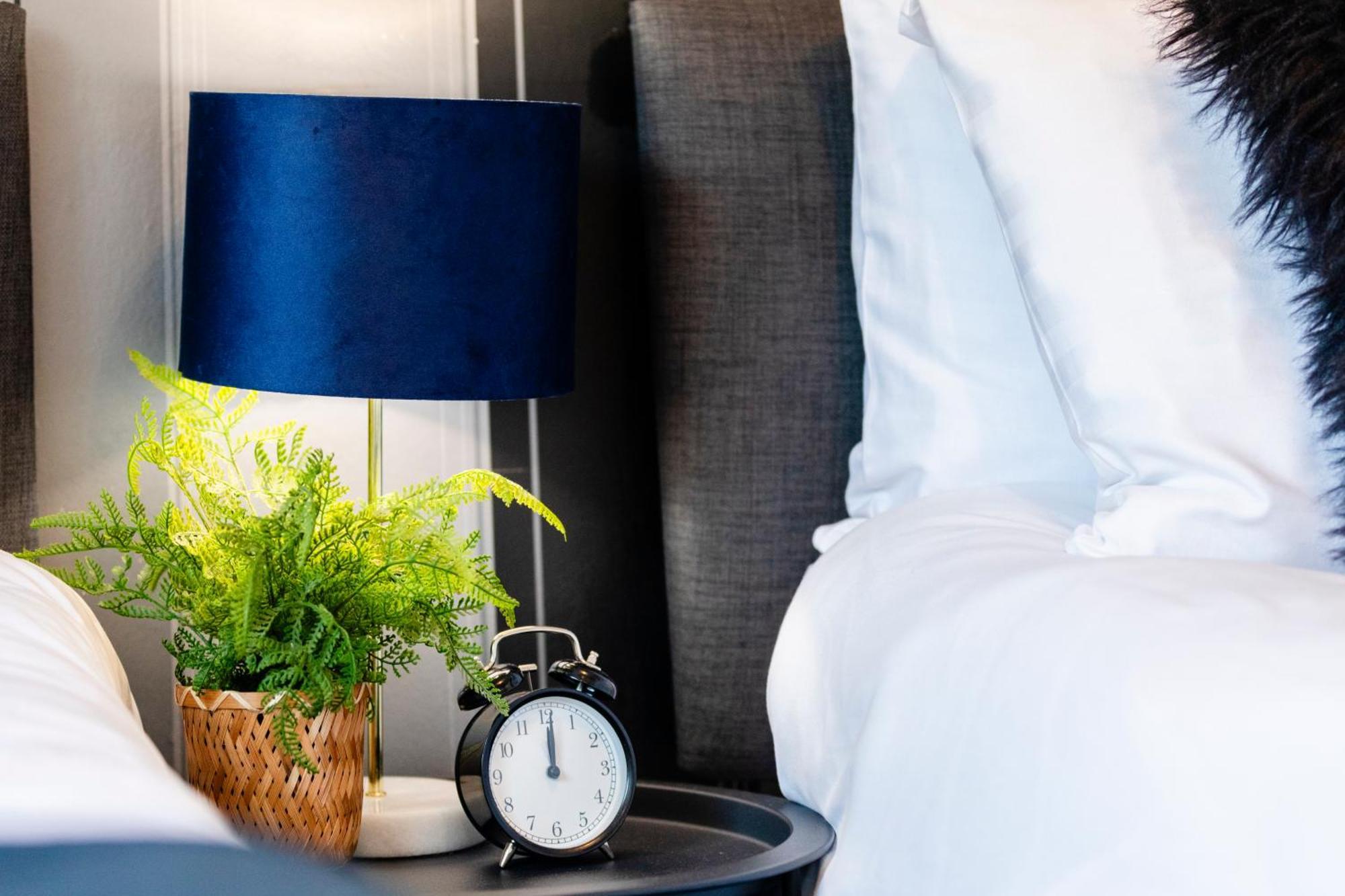 Chichester Retreat House With Free Parking エクステリア 写真